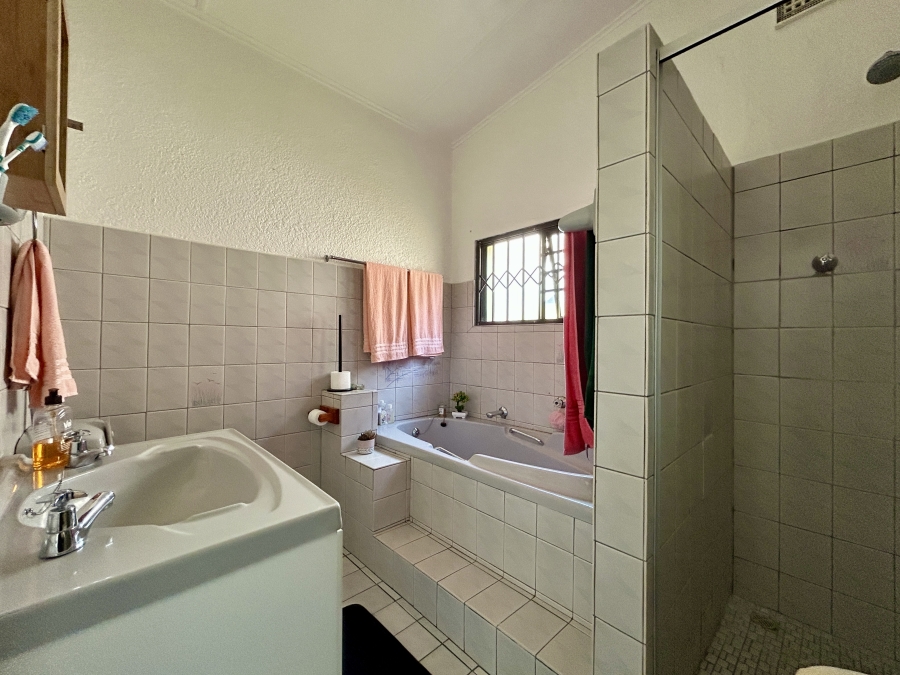3 Bedroom Property for Sale in Churchill Estate Western Cape